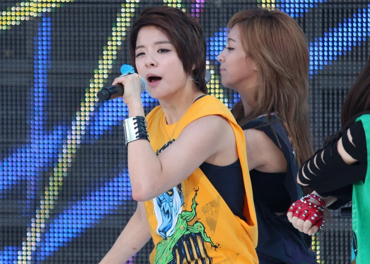 Amber Liu