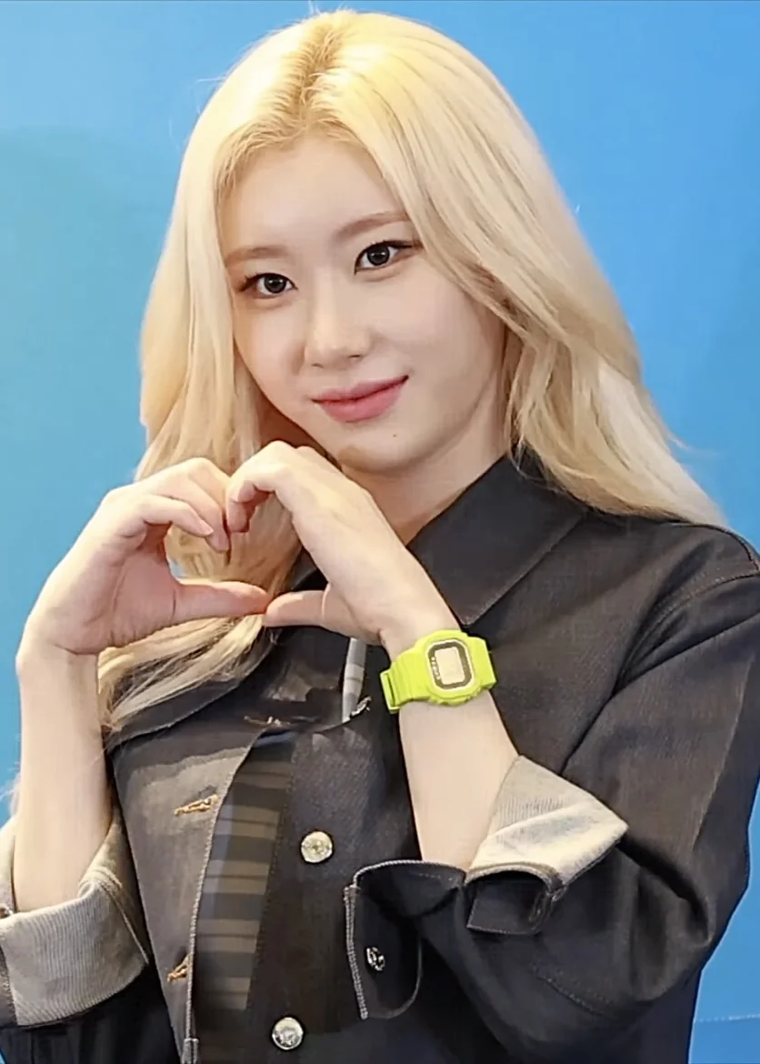 Chaeryeong (ITZY)