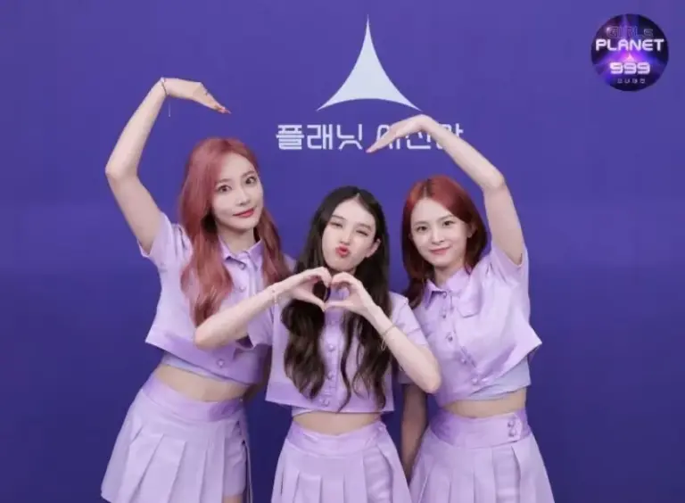 +2 (Girls Planet 999)