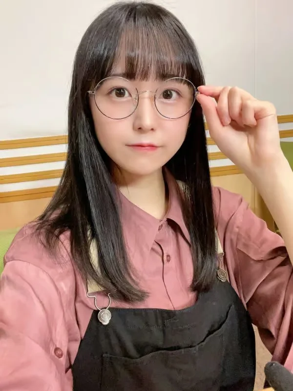 Hina Yomiya