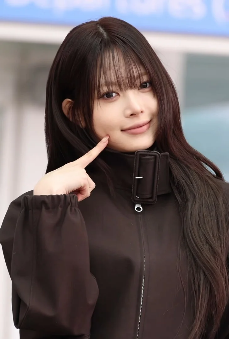 Hong Eunchae