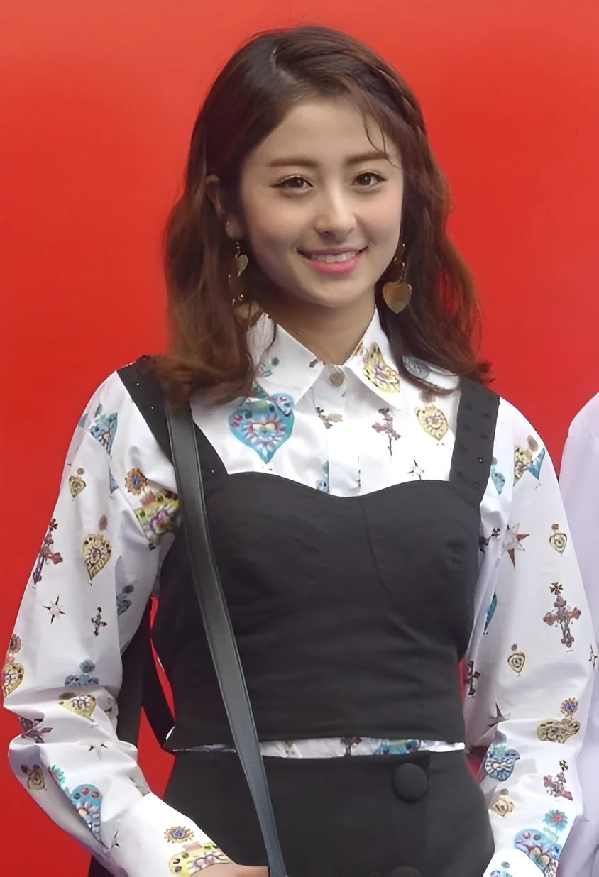 Huh Yunjin
