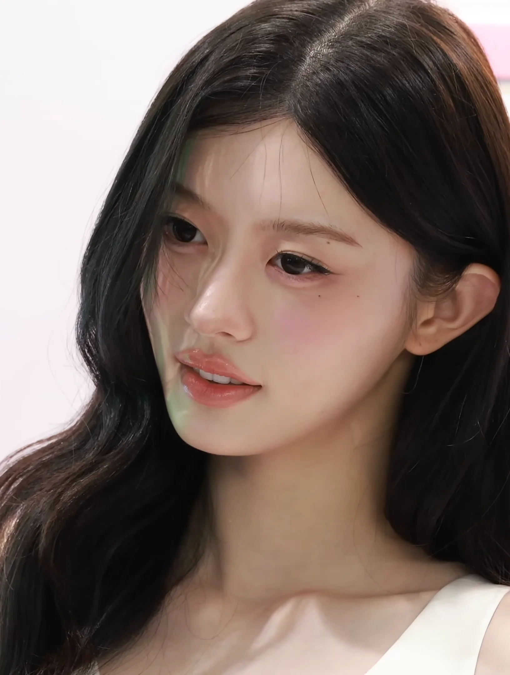 MINJU (ILLIT)