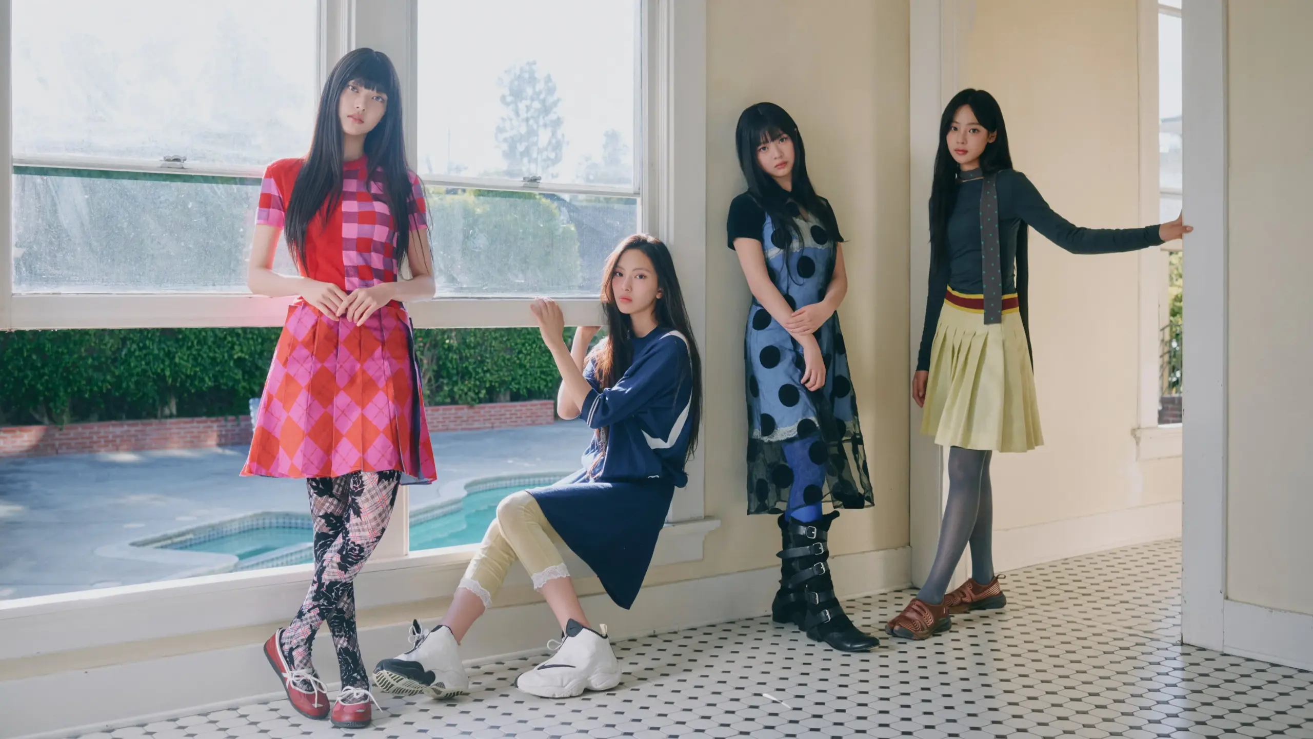 NewJeans