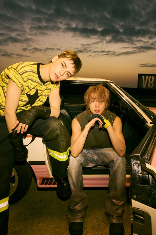 V8 (SEVENTEEN)